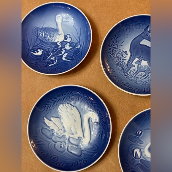 Set of 5 B&G Royal Copenhagen Mors Dag Mothers Day Plates Blue 1973-1984 - Picture 5 of 9
